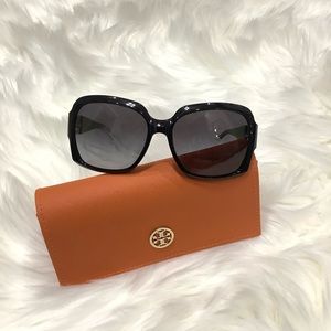 TORY BURCH sunglasses 🕶